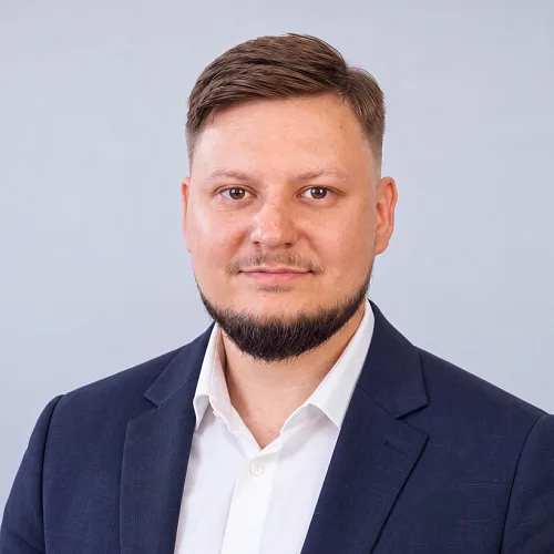 Антон Дмитриевич М.