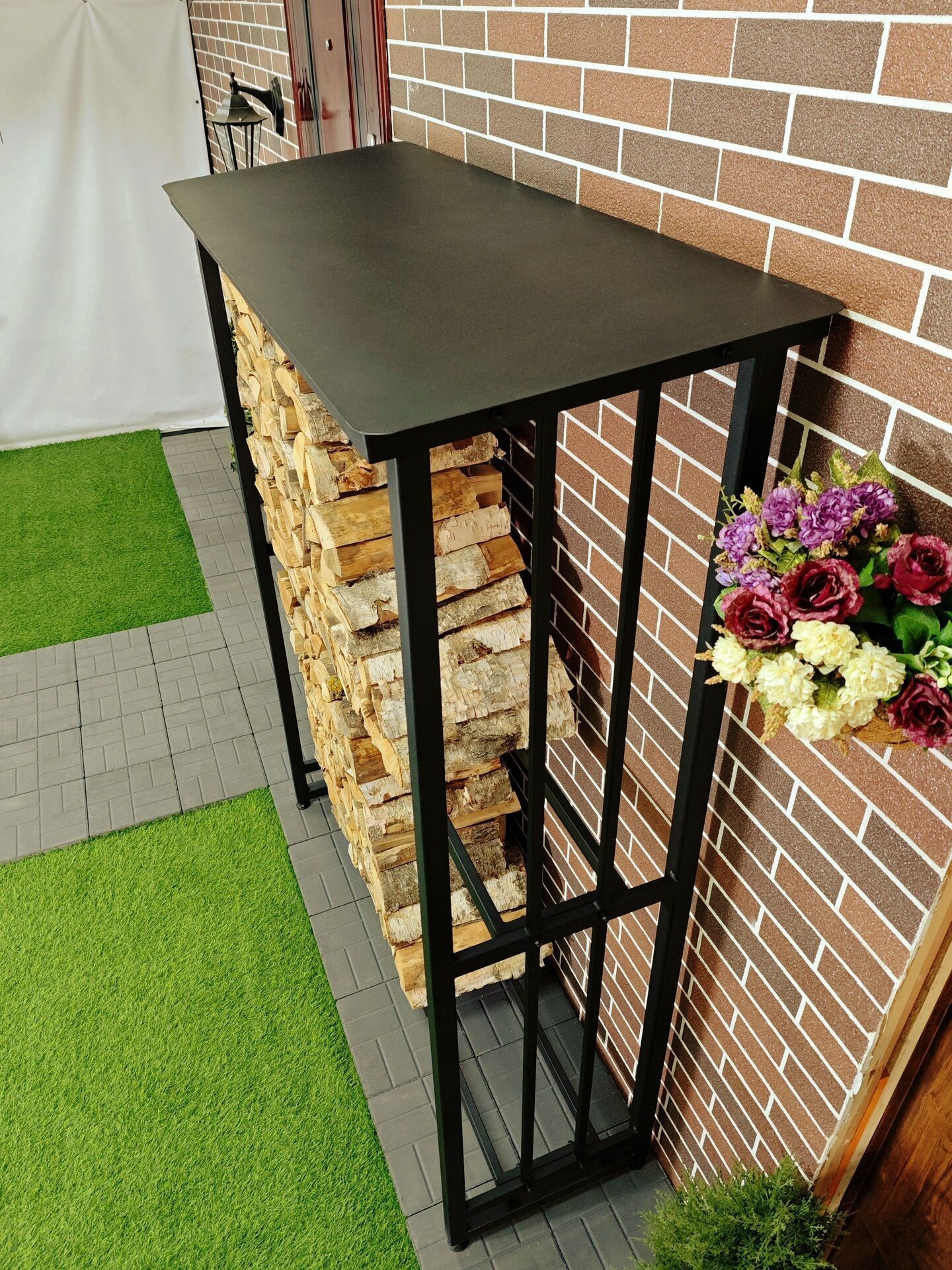 Дровница уличная металлическая с крышей. 1500х500х2000, черный